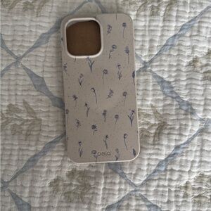Pela Cream Floral Phone Case